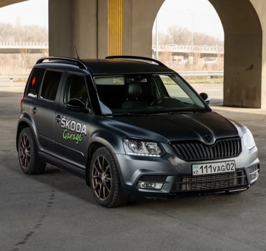 Skoda Yeti — black — ROCCO Racing